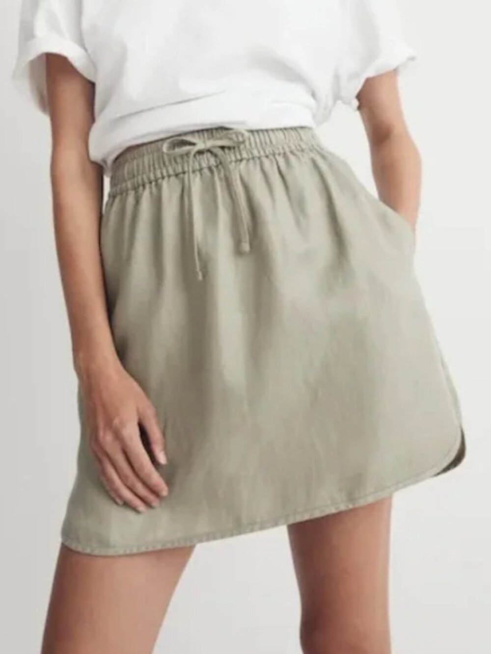Madewell Linen Blend Curved Hem Pull-On Mini Skirt Green Size Small NF962